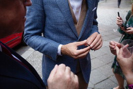 Weddings Amsterdam, elopement, Filip Freytag Patrick Jendrusch, honeymoon, love , couple, romantic, kiss, celebration, photography passion 